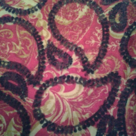 LuLaRoe OS Red Gold Paisley Leggings - Picture 2 of 2